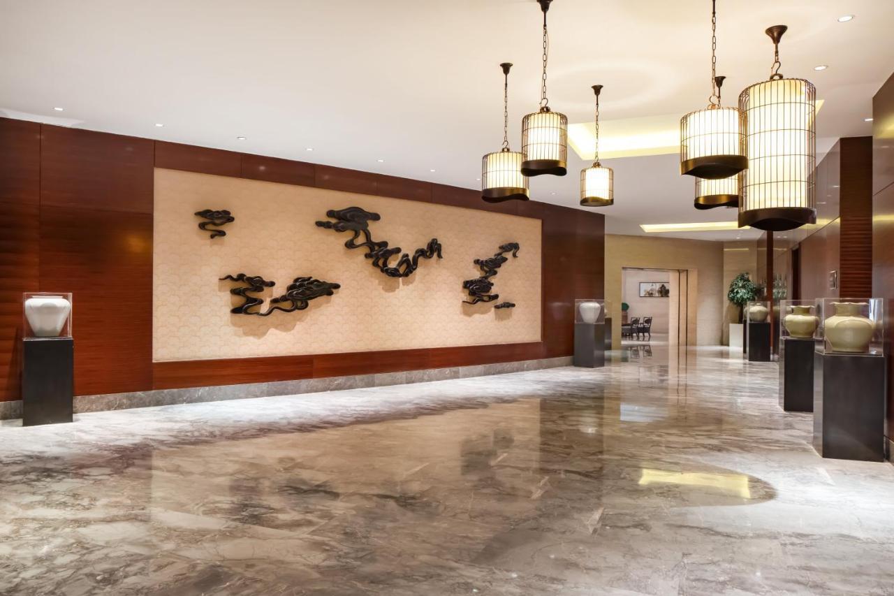 Holiday Inn Yinchuan International Trade Centre, An Ihg Hotel Eksteriør billede